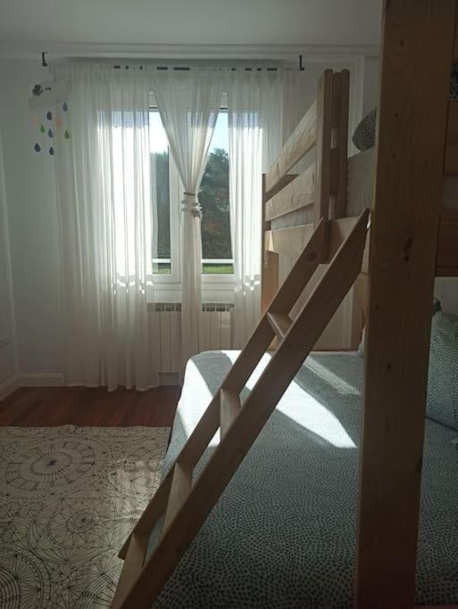 Bajo Con Jardin Privado Apartman Santender Kültér fotó